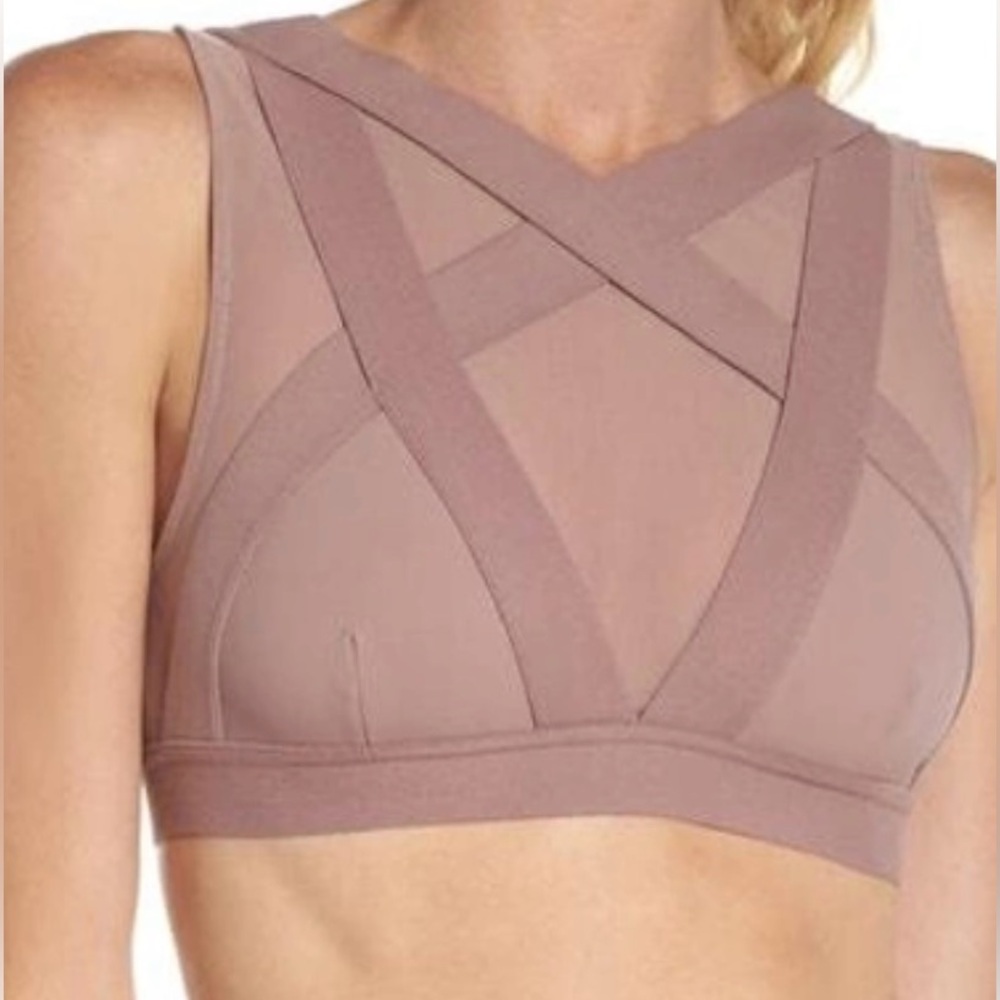 ALO BANDAGE SPORTS BRA IN SMOKY QUARTZ